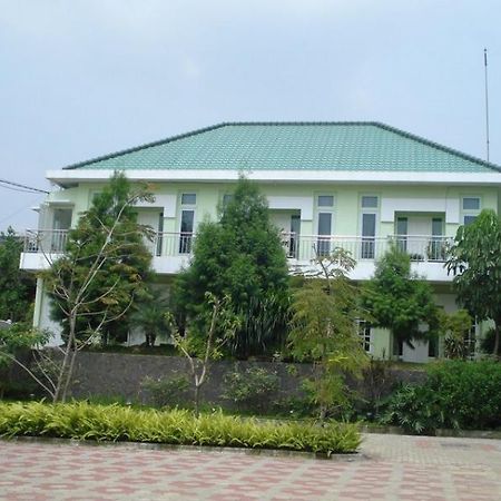 Green Sentul Indah Hotel And Resort Tjiteureup Экстерьер фото