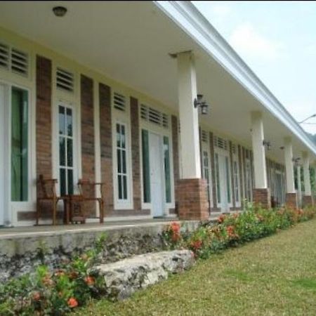 Green Sentul Indah Hotel And Resort Tjiteureup Экстерьер фото